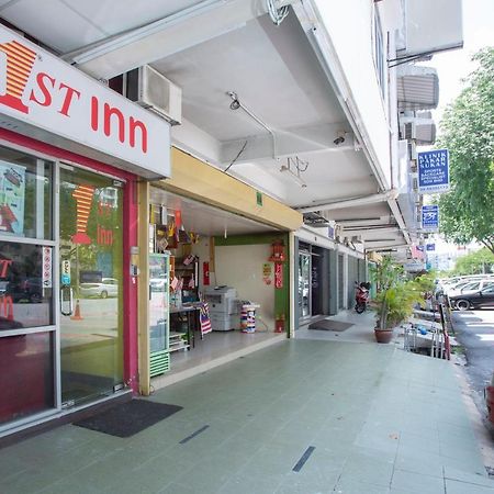 Oyo 89891 1St Inn Hotel Subang Subang Jaya Buitenkant foto